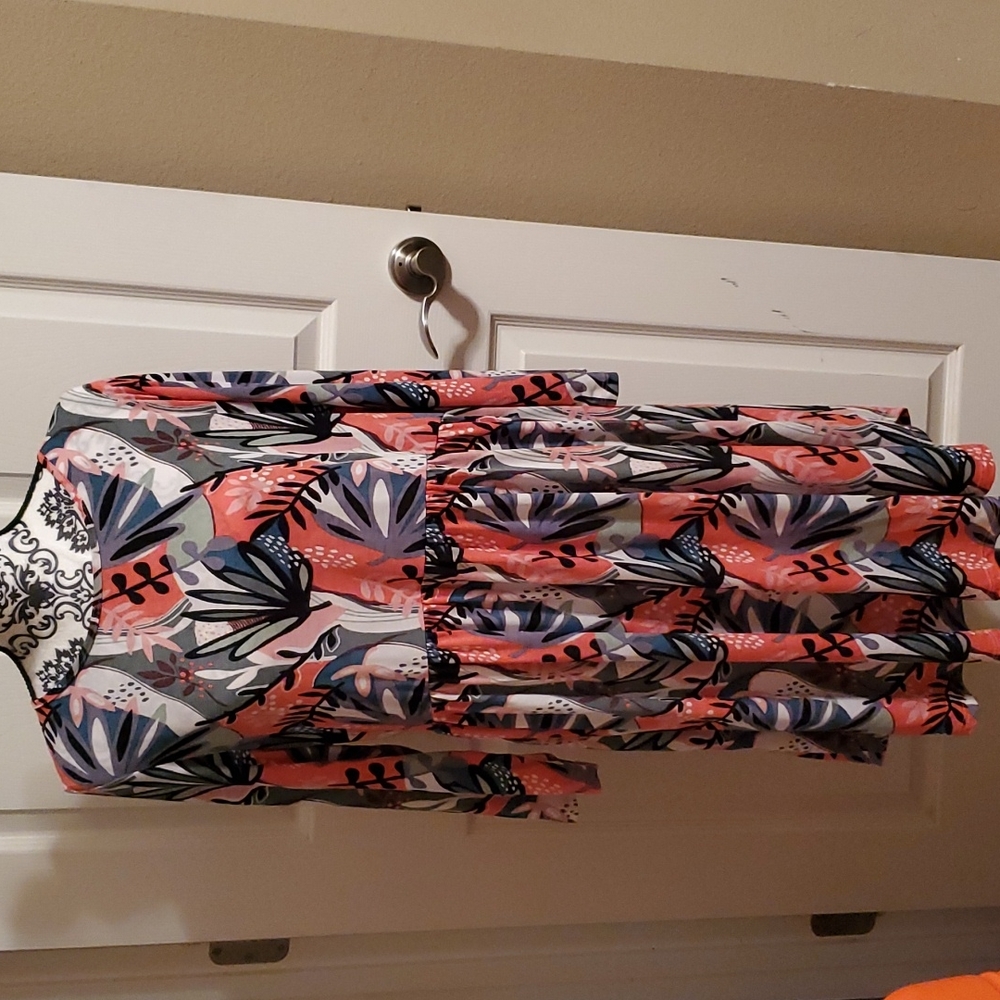 LAST CHANCE NWT Paisley Grace Dress